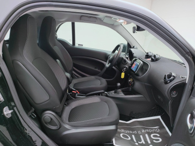 9 - smart fortwo Cascioli Group