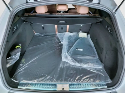 10 - Mercedes-Benz Classe E Cascioli Group