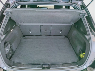 5 - Mercedes-Benz GLA Cascioli Group