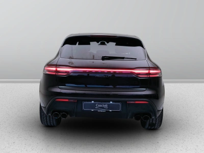 4 - Porsche Macan Cascioli Group