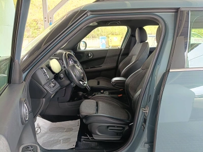 8 - MINI Countryman Cascioli Group