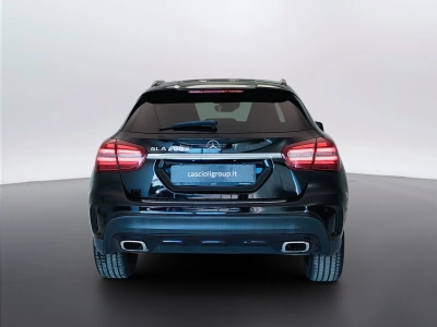 6 - Mercedes-Benz GLA Cascioli Group
