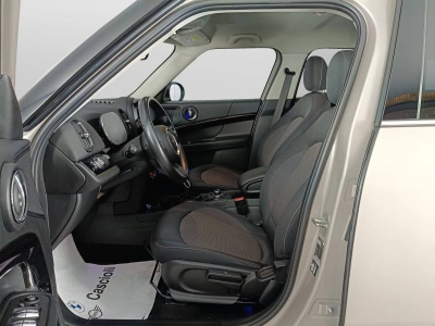 8 - MINI Countryman Cascioli Group
