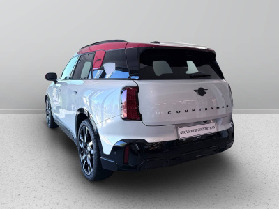 9 - MINI Countryman Cascioli Group