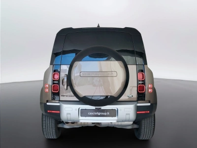 6 - Land rover Defender Cascioli Group