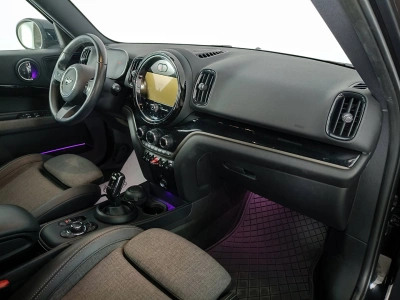 10 - MINI Countryman Cascioli Group