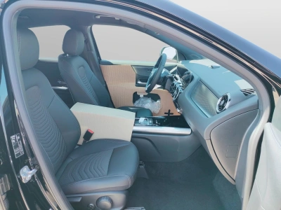 8 - Mercedes-Benz GLA Cascioli Group