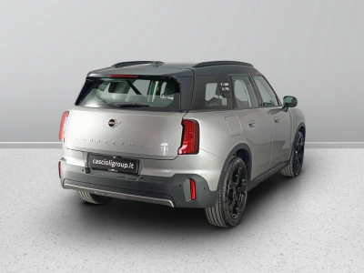 4 - MINI Countryman Cascioli Group