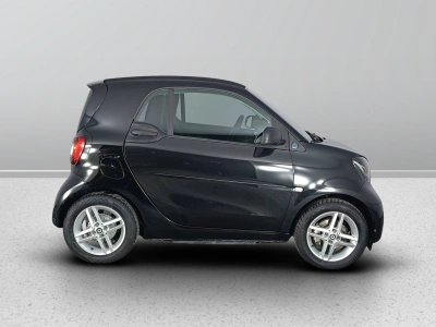 6 - smart fortwo Cascioli Group