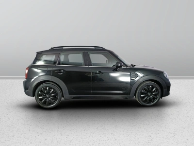 3 - MINI Countryman Cascioli Group