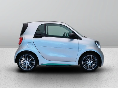 7 - smart fortwo Cascioli Group