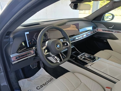 7 - BMW Serie 7 Cascioli Group