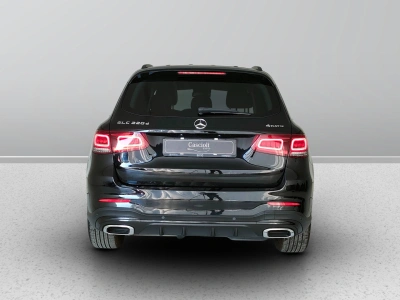 4 - Mercedes-Benz GLC Cascioli Group