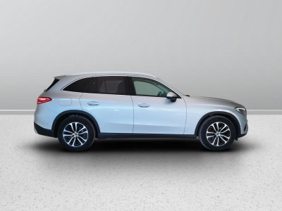 7 - Mercedes-Benz GLC Cascioli Group