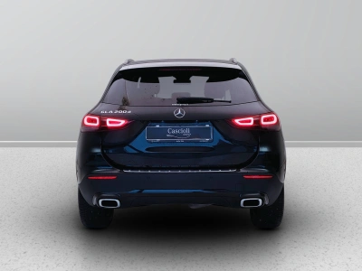 4 - Mercedes-Benz GLA Cascioli Group