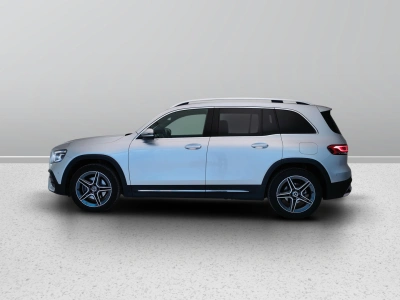 3 - Mercedes-Benz GLB Cascioli Group