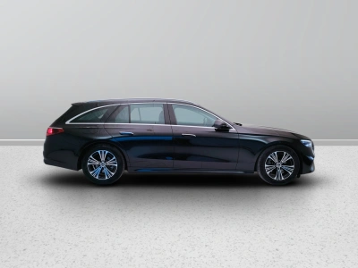 7 - Mercedes-Benz Classe E Cascioli Group