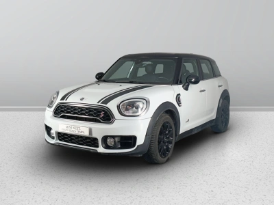 1 - MINI Countryman Cascioli Group