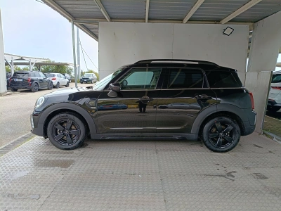 6 - MINI Countryman Cascioli Group