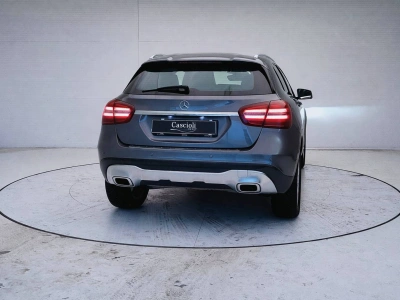 6 - Mercedes-Benz GLA Cascioli Group