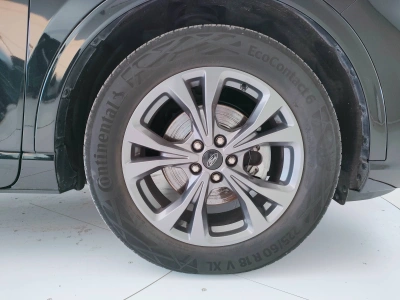 8 - Ford Kuga Cascioli Group