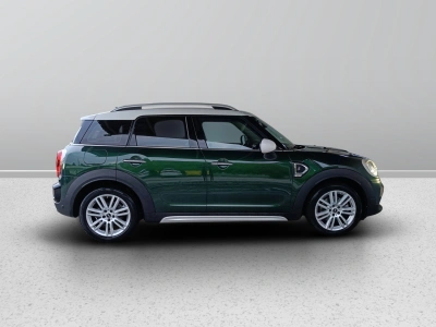 3 - MINI Countryman Cascioli Group