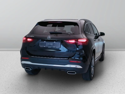 6 - Mercedes-Benz GLA Cascioli Group