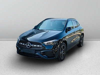 1 - Mercedes-Benz GLA Cascioli Group