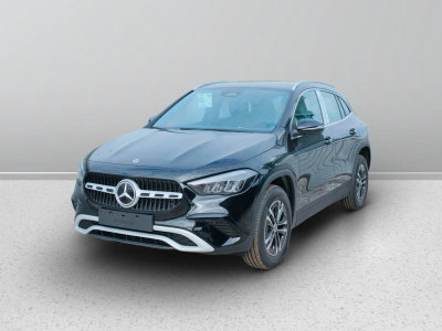 1 - Mercedes-Benz GLA Cascioli Group