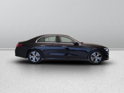8 - Mercedes-Benz Classe E Cascioli Group