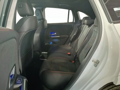 10 - Mercedes-Benz GLA Cascioli Group