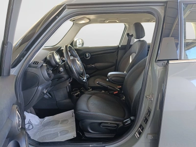 8 - MINI One Cascioli Group