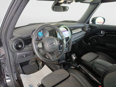 7 - MINI Cooper Cascioli Group