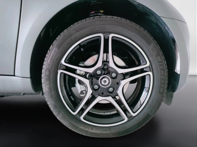 10 - smart fortwo Cascioli Group