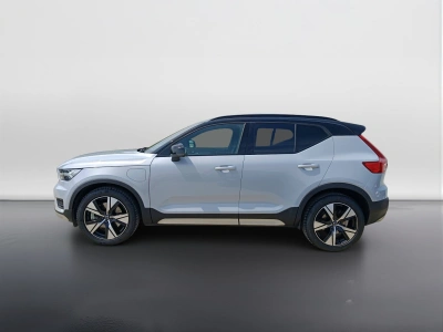 3 - Volvo XC40 Cascioli Group