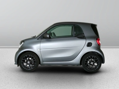 3 - smart fortwo Cascioli Group