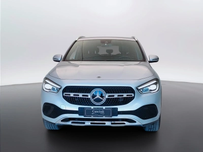 2 - Mercedes-Benz GLA Cascioli Group