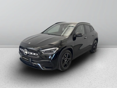 1 - Mercedes-Benz GLA Cascioli Group