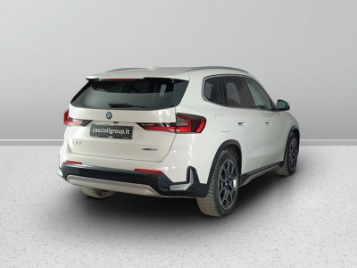 4 - BMW iX1 Cascioli Group