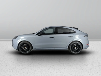 6 - Porsche Cayenne Cascioli Group