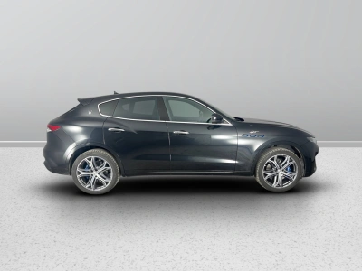 3 - Maserati Levante Cascioli Group
