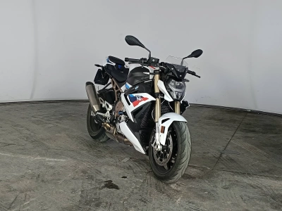 2 - BMW Motorrad R Cascioli Group