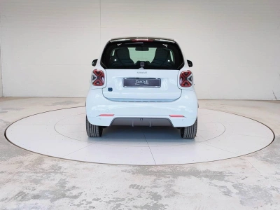 4 - smart fortwo Cascioli Group