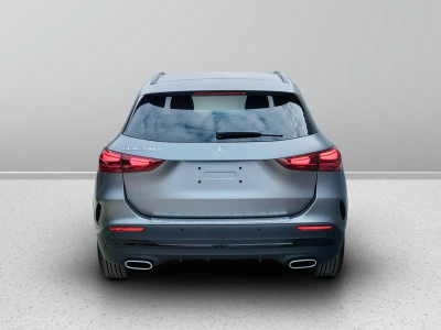 4 - Mercedes-Benz GLA Cascioli Group