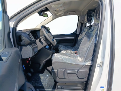 6 - Toyota Professional PROACE VERSO Cascioli Group