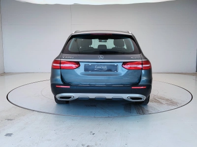 4 - Mercedes-Benz Classe E Cascioli Group