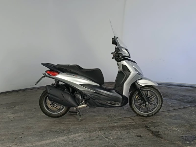 1 - Piaggio Beverly Cascioli Group
