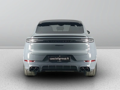 5 - Porsche Cayenne Cascioli Group