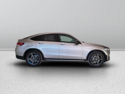 7 - Mercedes-Benz GLC Cascioli Group