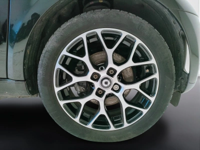 8 - smart fortwo Cascioli Group